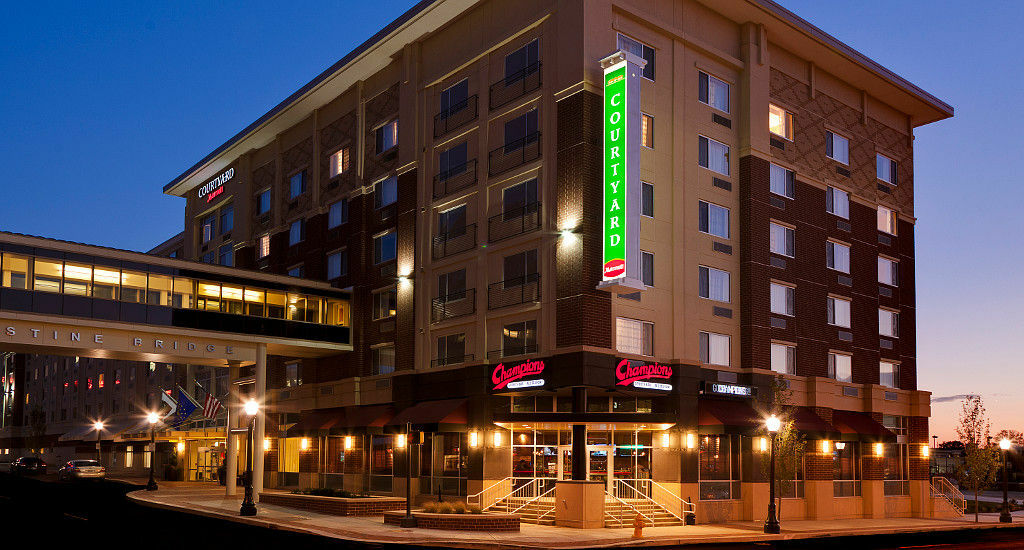 Courtyard Fort Wayne Downtown At Grand Wayne Convention Center Exterior photo